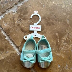 Cat and jack shoes 3-6 months blue with bows infant